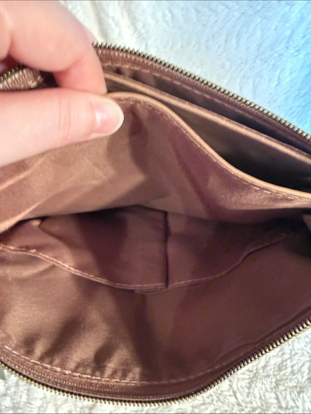 T-Shirt & Jeans Cognac Faux Leather Crossbody Bag 623103N-COG NWT‎